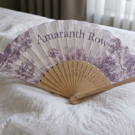 Custom clacking fans in use